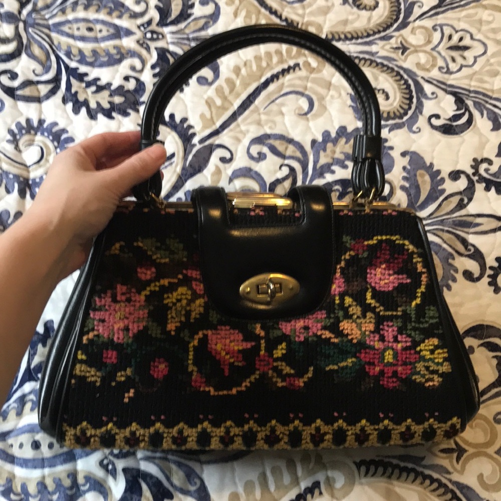 Vintage Tapestry Shoulder Bag